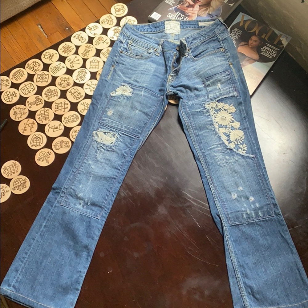 Ta verniti so jeans